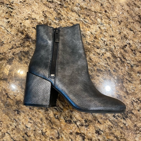 Michael Kors Rima Leather Booties - Picture 1 of 7